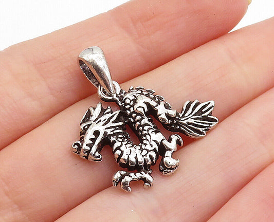 925 Sterling Silver - Vintage Petite Oxidized Dragon Motif Pendant - PT5636