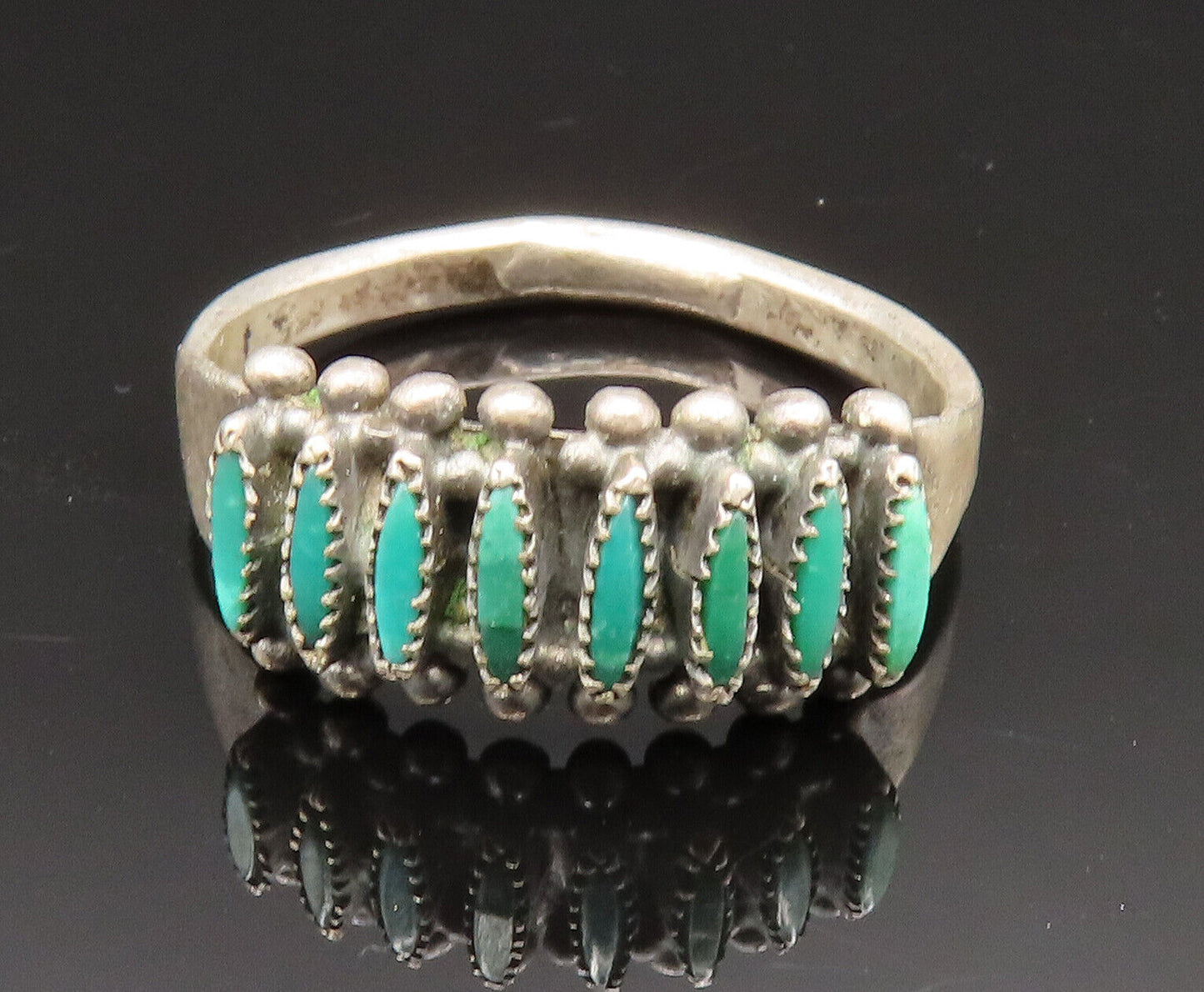 ZUNI NAVAJO 925 Silver - Vintage Needlepoint Turquoise Band Ring Sz 8 - RG25035